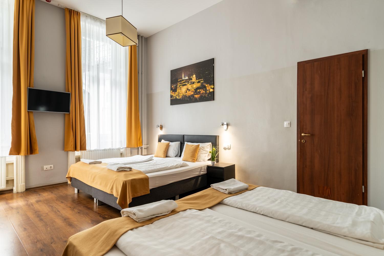 Full Moon Hotel Budapest