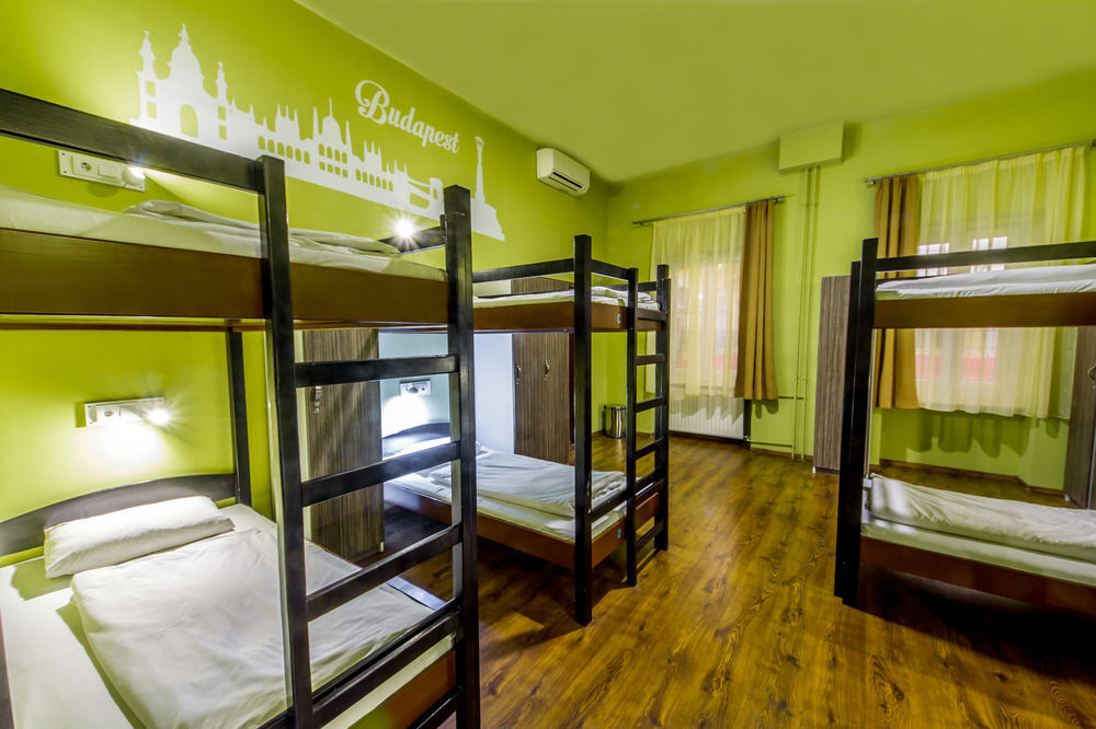 Full Moon Hotel Budapeszt